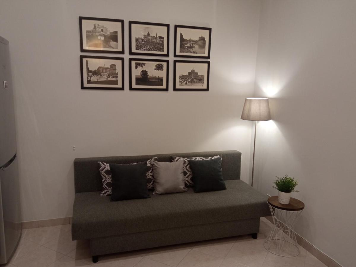 Fontana Di Trevi - Historic Center Apartment Appartement *