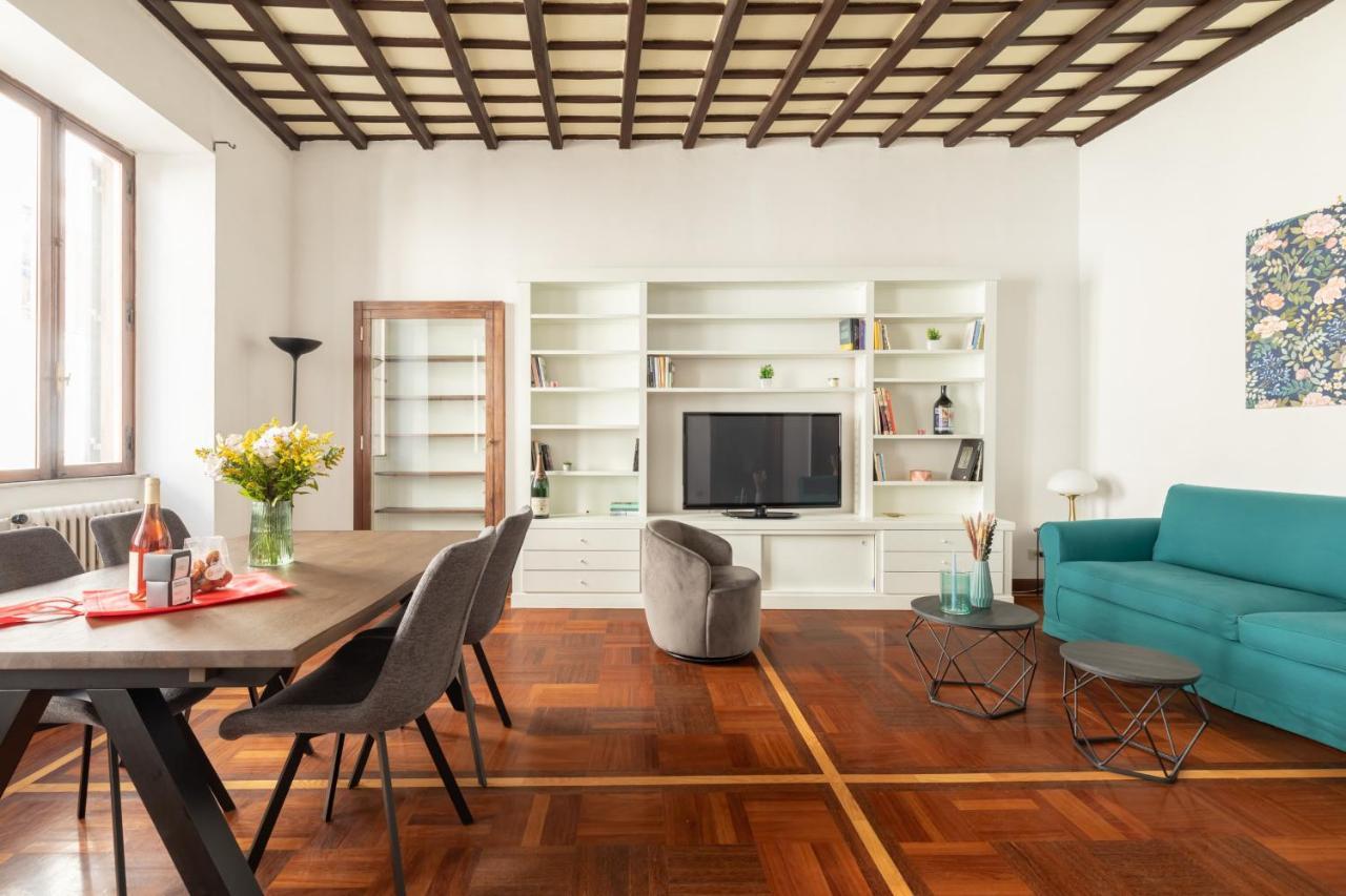 Apartamento Campo De Fiori Large And Beautiful Roma