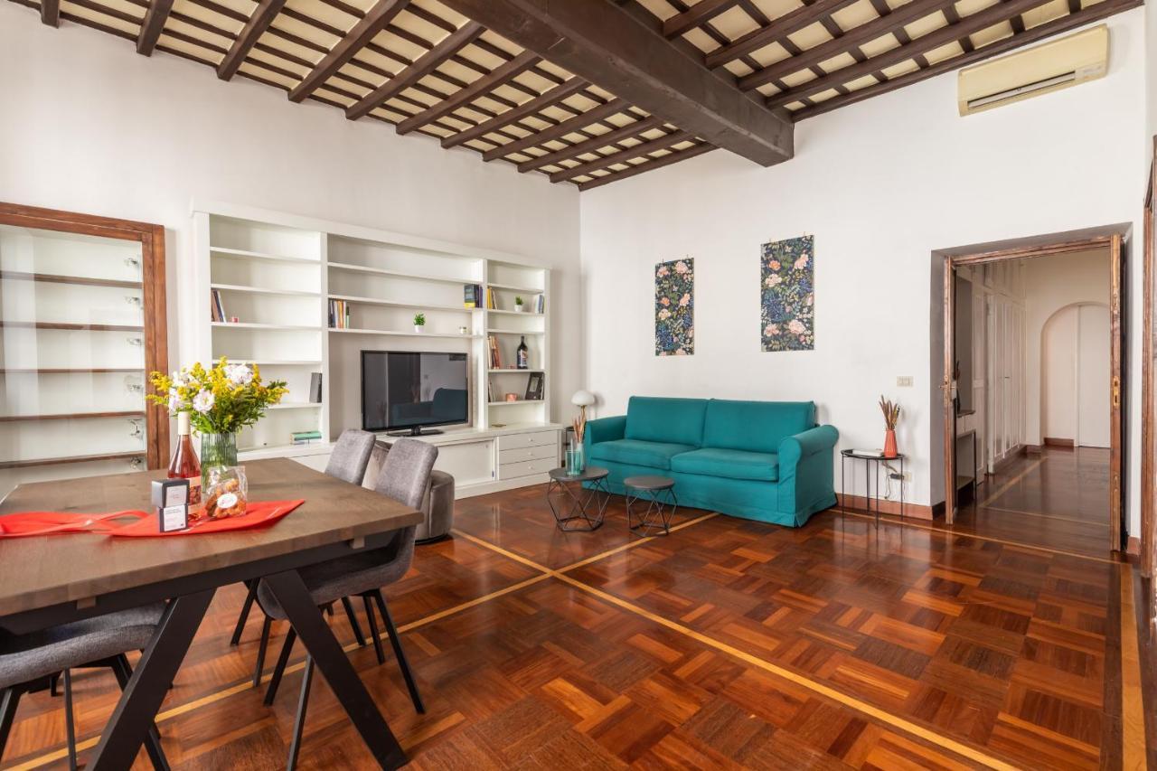 Apartamento Campo De Fiori Large And Beautiful Roma