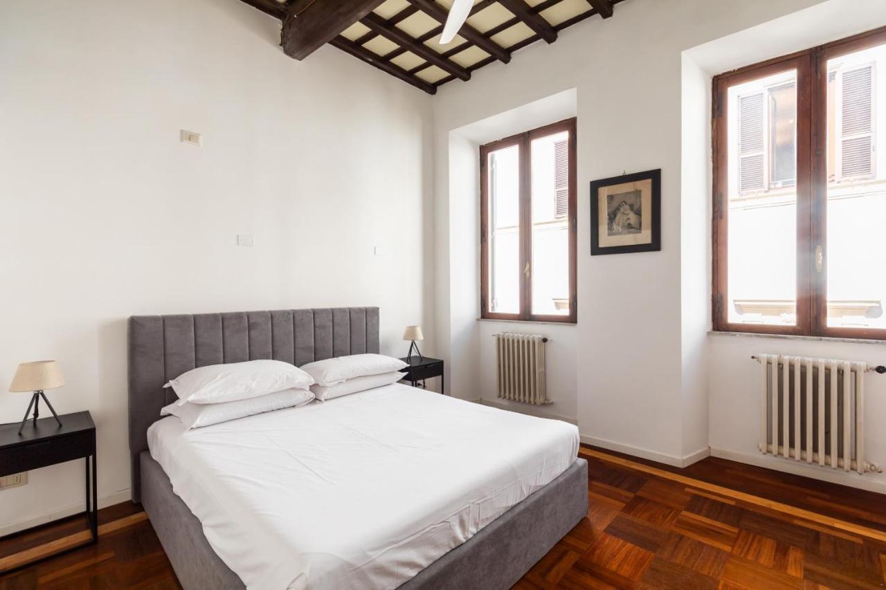 Campo De Fiori Large And Beautiful Apartamento Roma