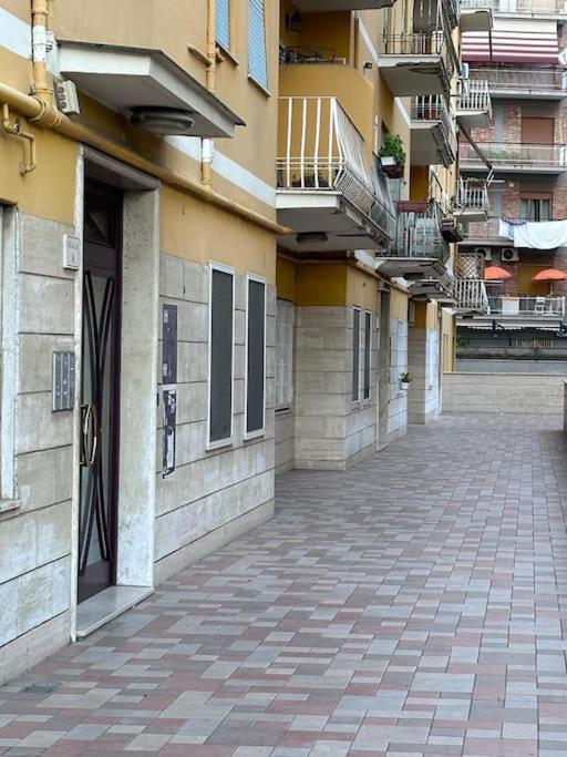 Otium -