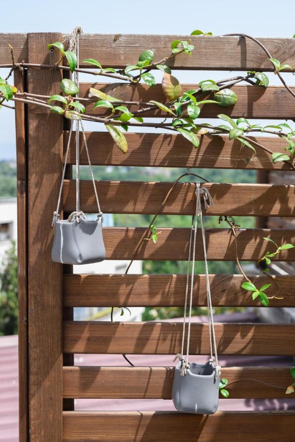 Rooftop Porretta Citta Giardino Check-in From 3 Pm To 10 Pm Appartement