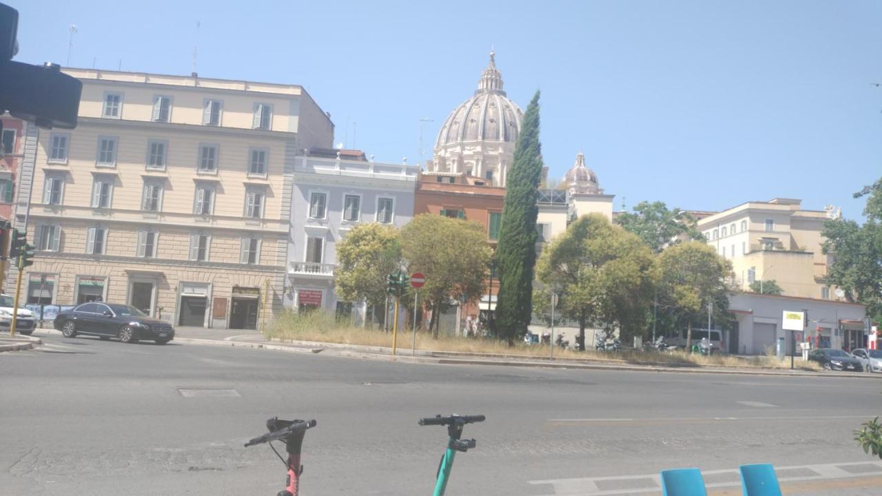 Comfortable Family Vatican Apartament Large Appartement