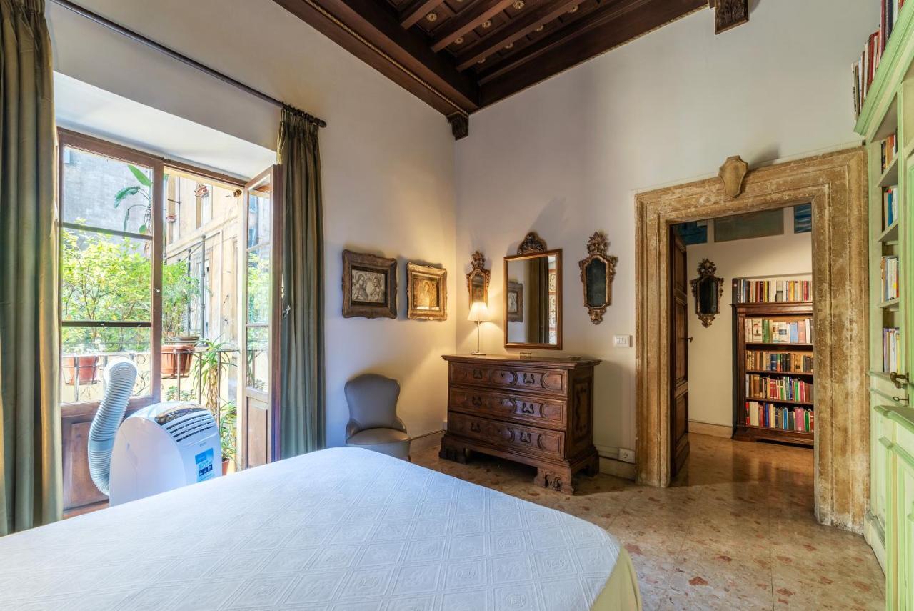Apartment Pantheon - L'angolo Nascosto Dei Quadri *