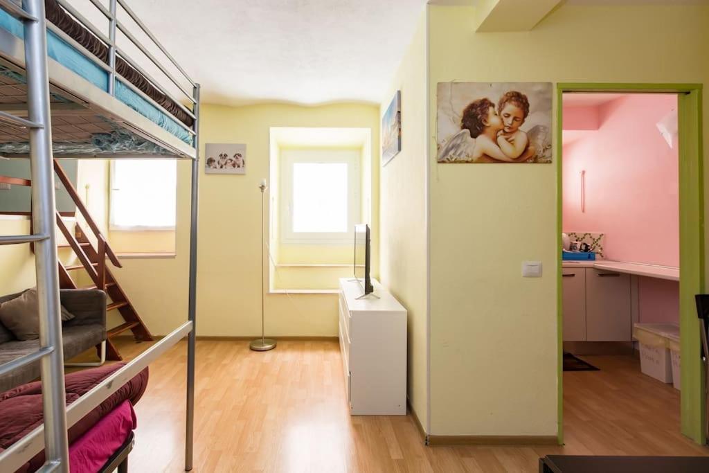 House Esedra * Rome