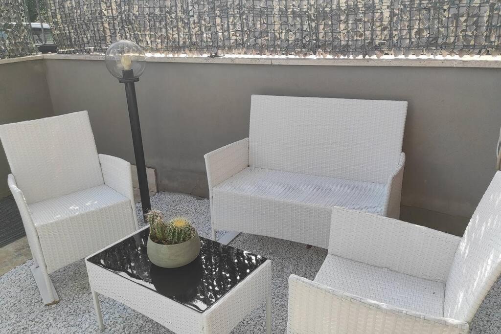 Red House Tiburtina Apartment Rome