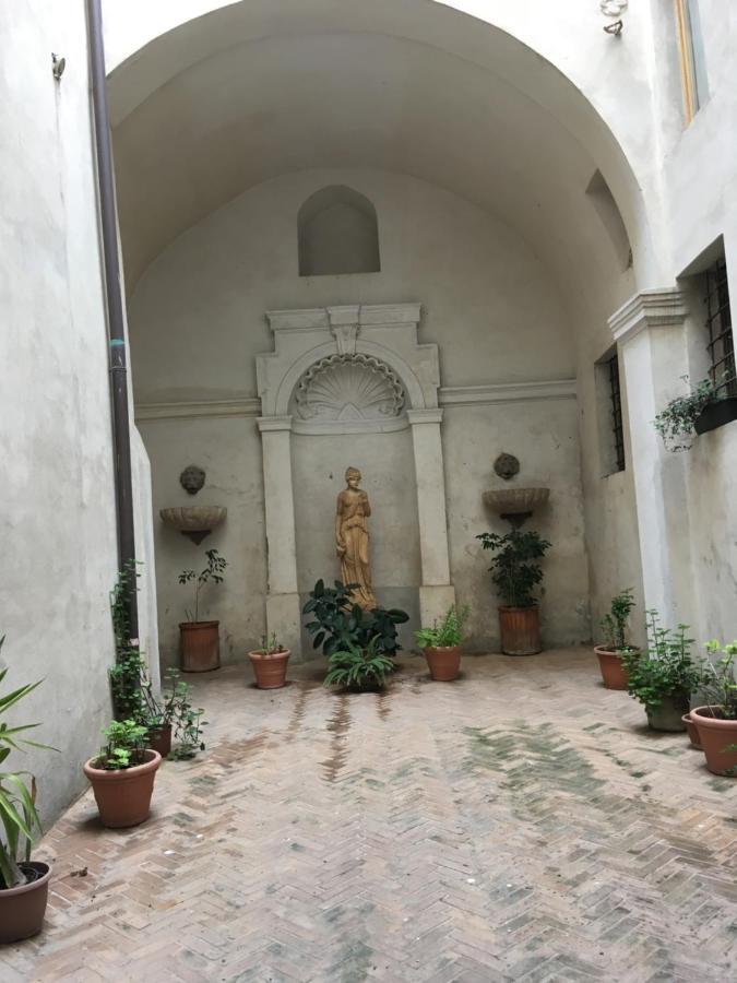 Appartement Domus Next Campo De'fiori With Thermal Shower