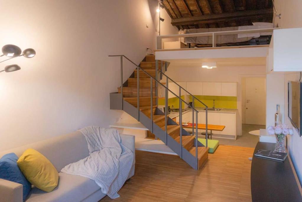 Art Atelier Terrazza Borgo Apartment