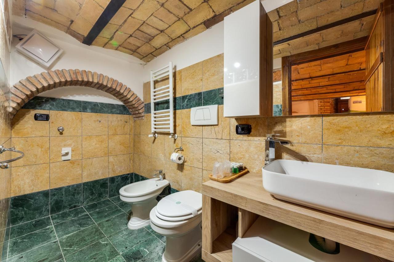 Apartment Lares Navona *