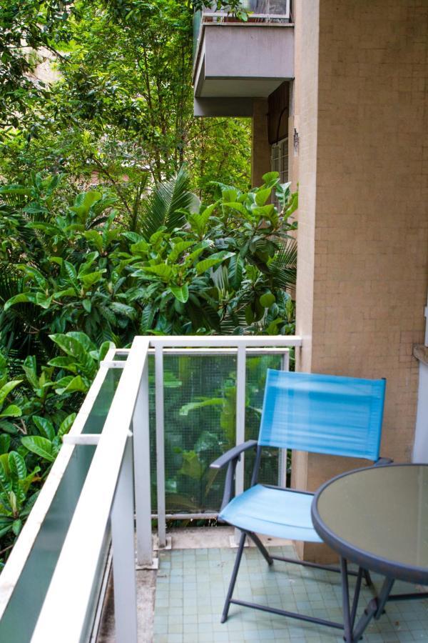 House Guest house *