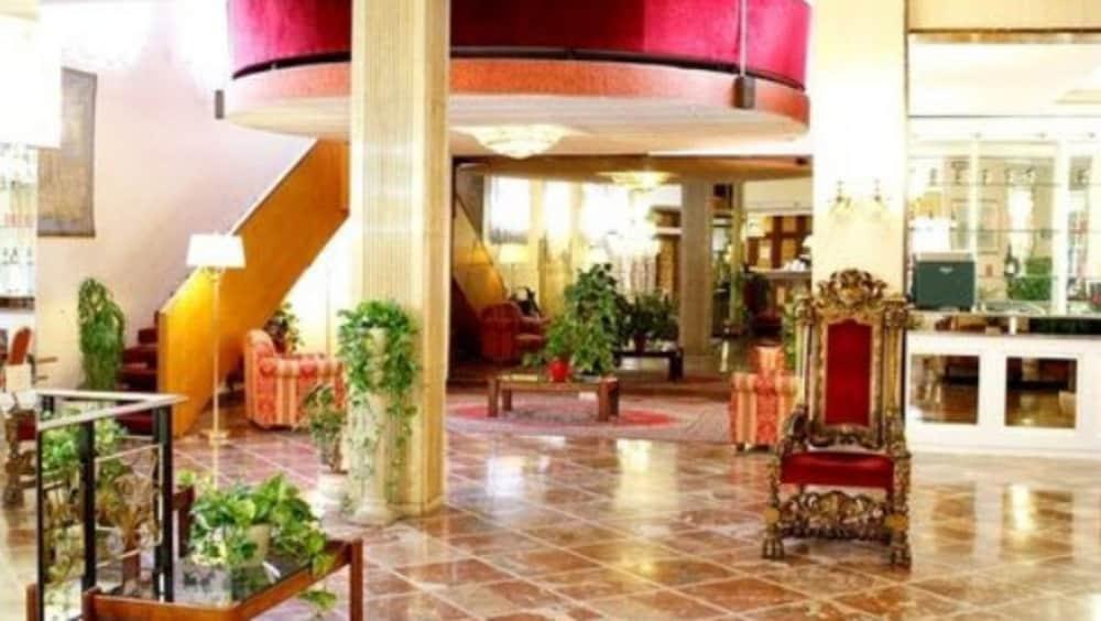 Hotel Lh Grand Hermitage Roma