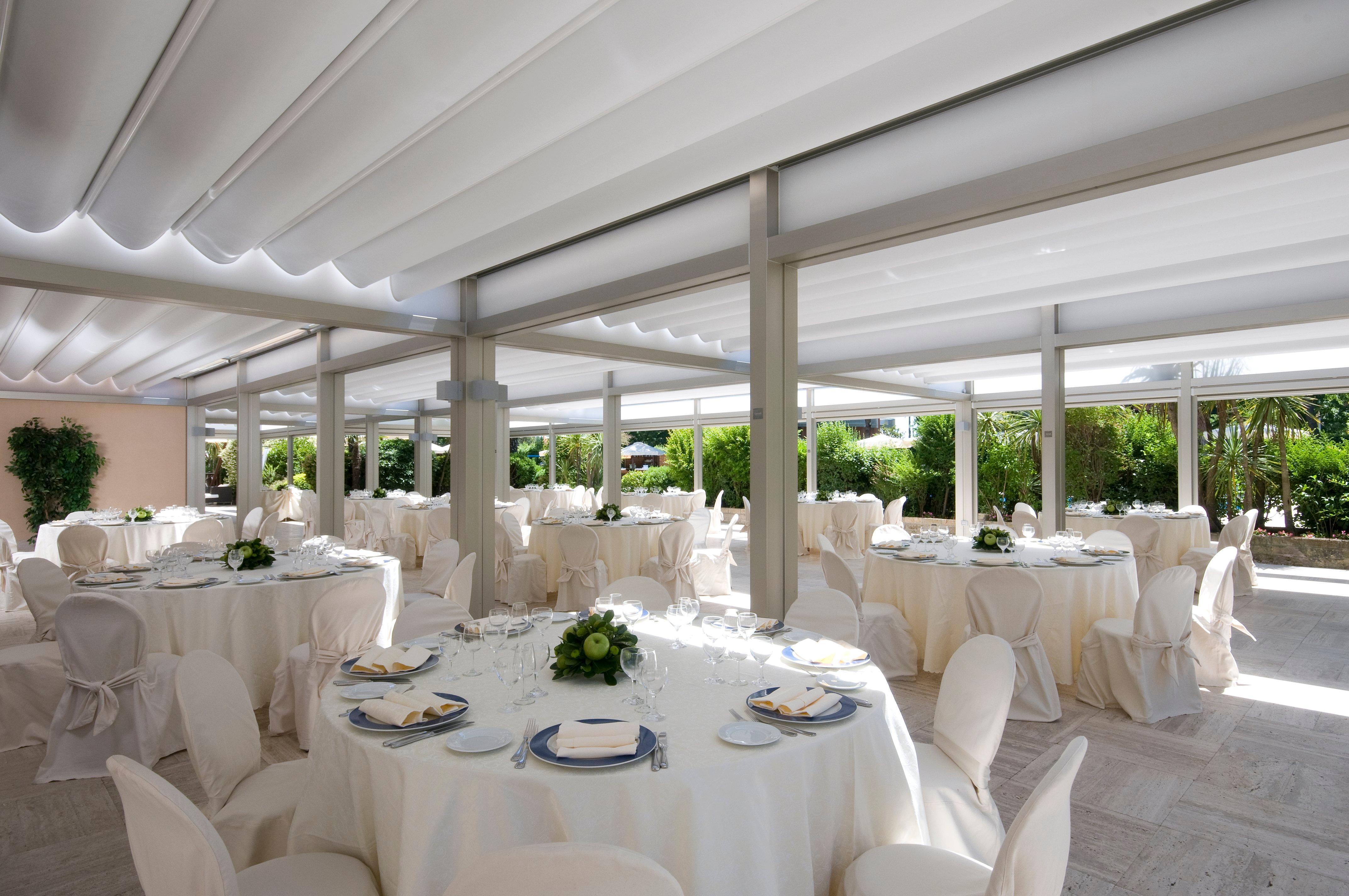 Hotel Holiday - Eur Parco Dei Medici By Ihg 4*