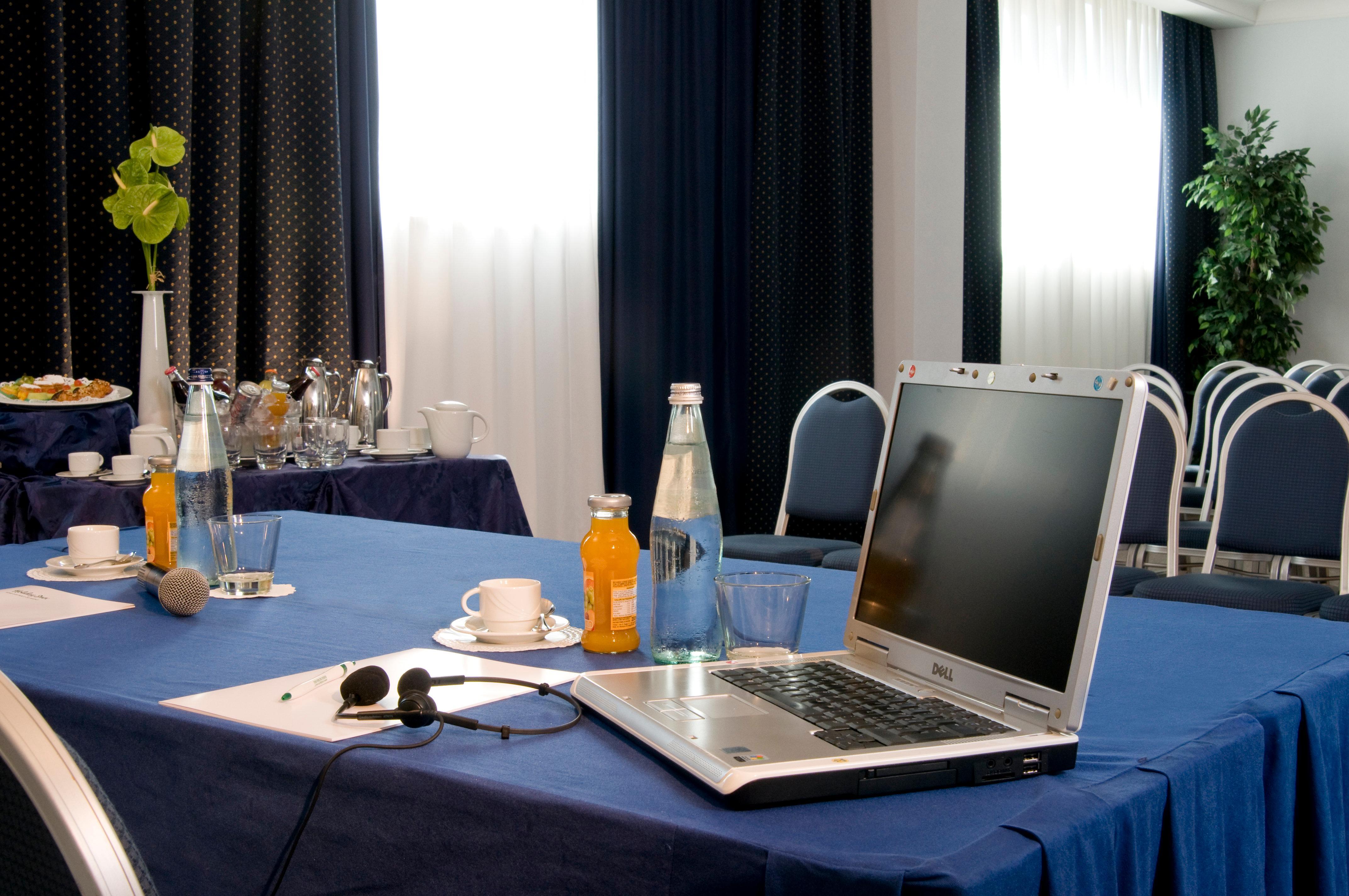 Holiday - Eur Parco Dei Medici By Ihg Hotel Rome