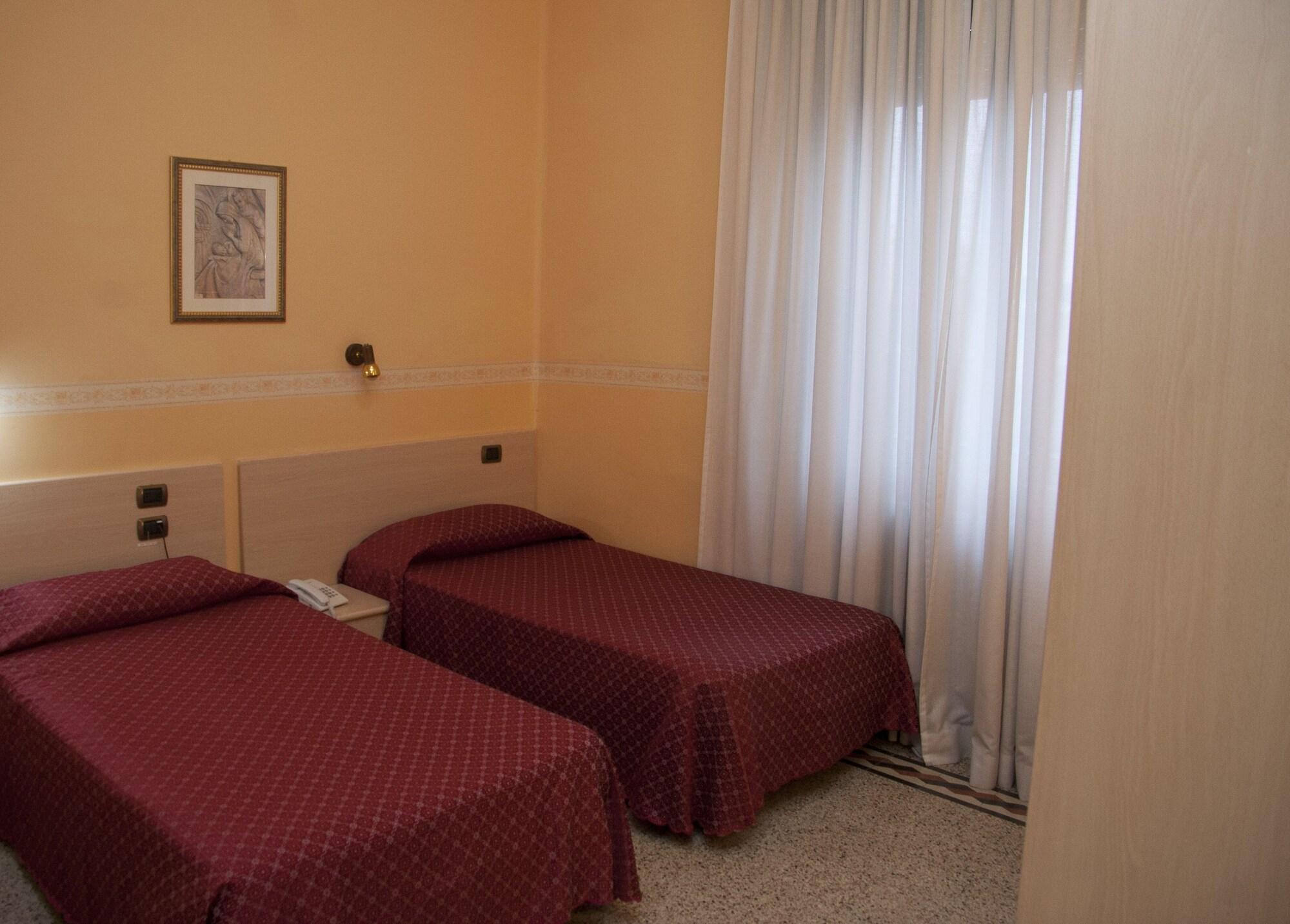 Casa La Salle - Casa Religiosa Affittacamere