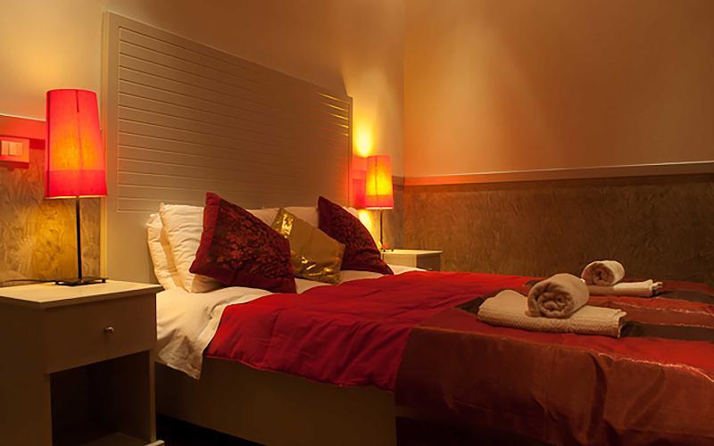 Domus Liberius - Couette-café 2*