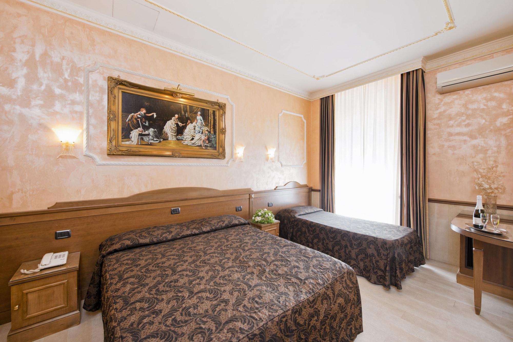 Marco Polo Hotel