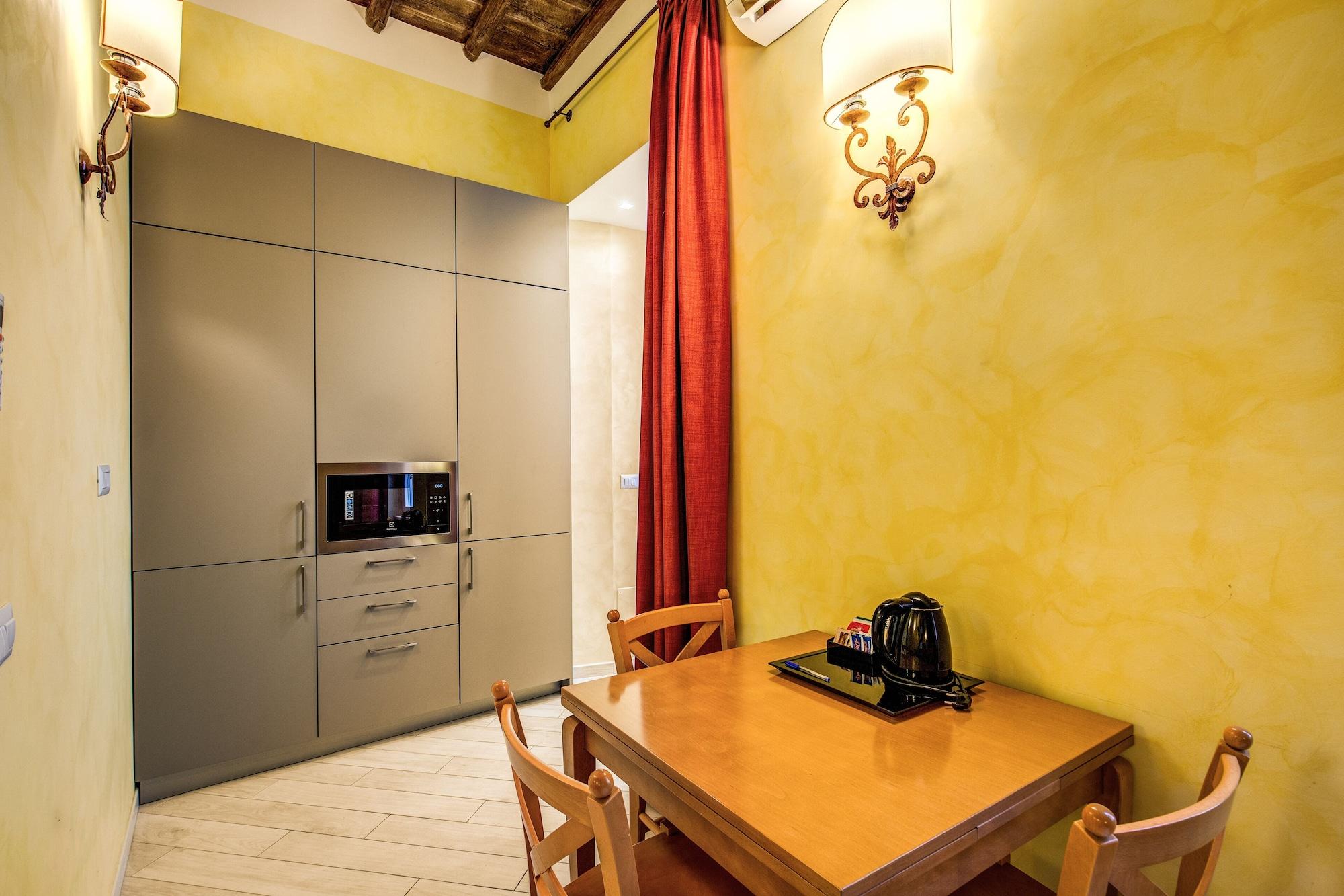 Hotel Residenza San Calisto 3*
