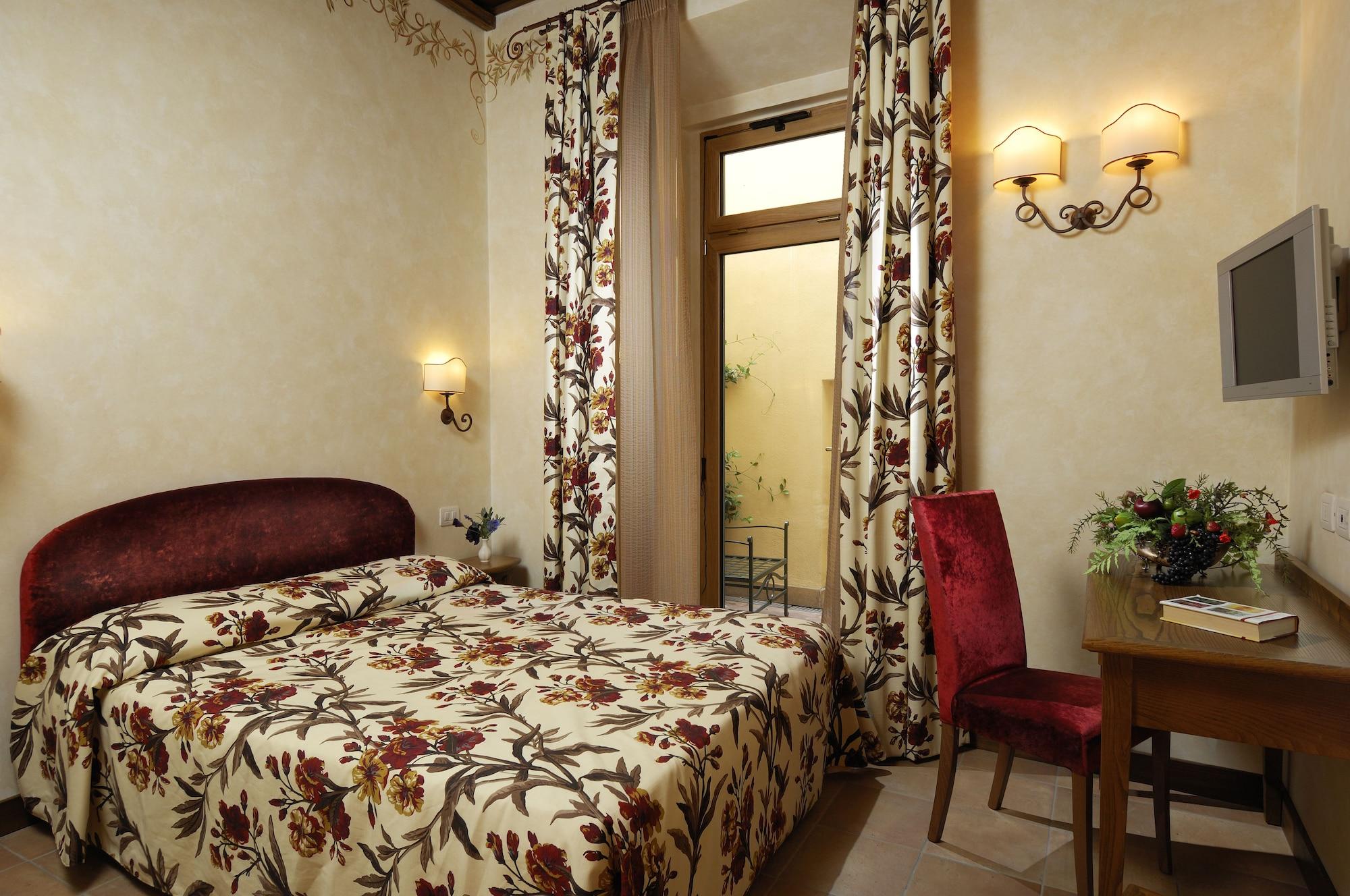 Residenza San Calisto Rome