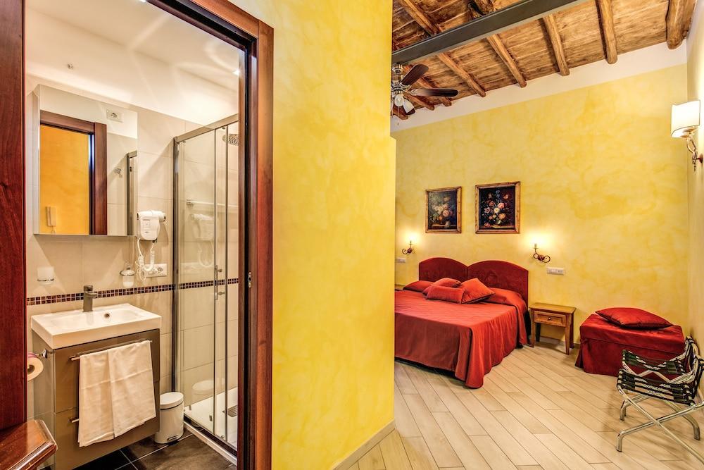 Hotel Residenza San Calisto Rome