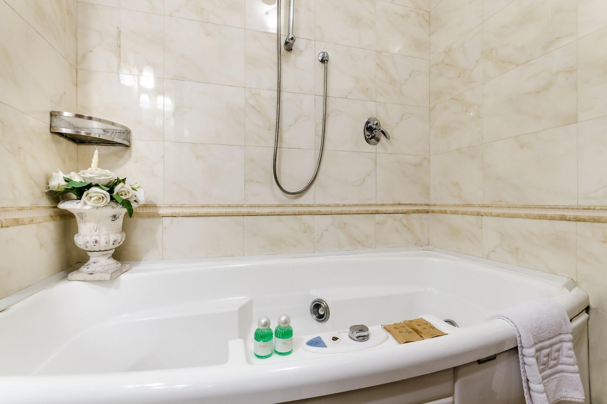 Luxury H 2000 Bed & Breakfast Rome