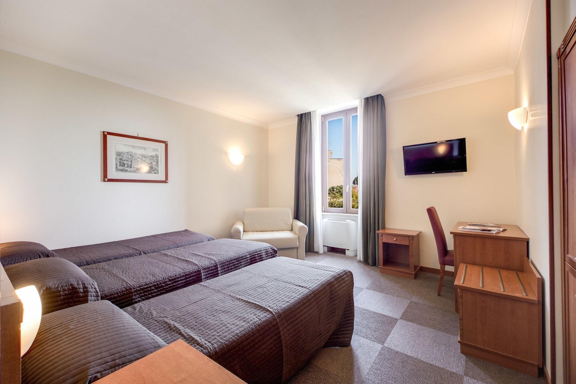 Romoli Hotel 3*
