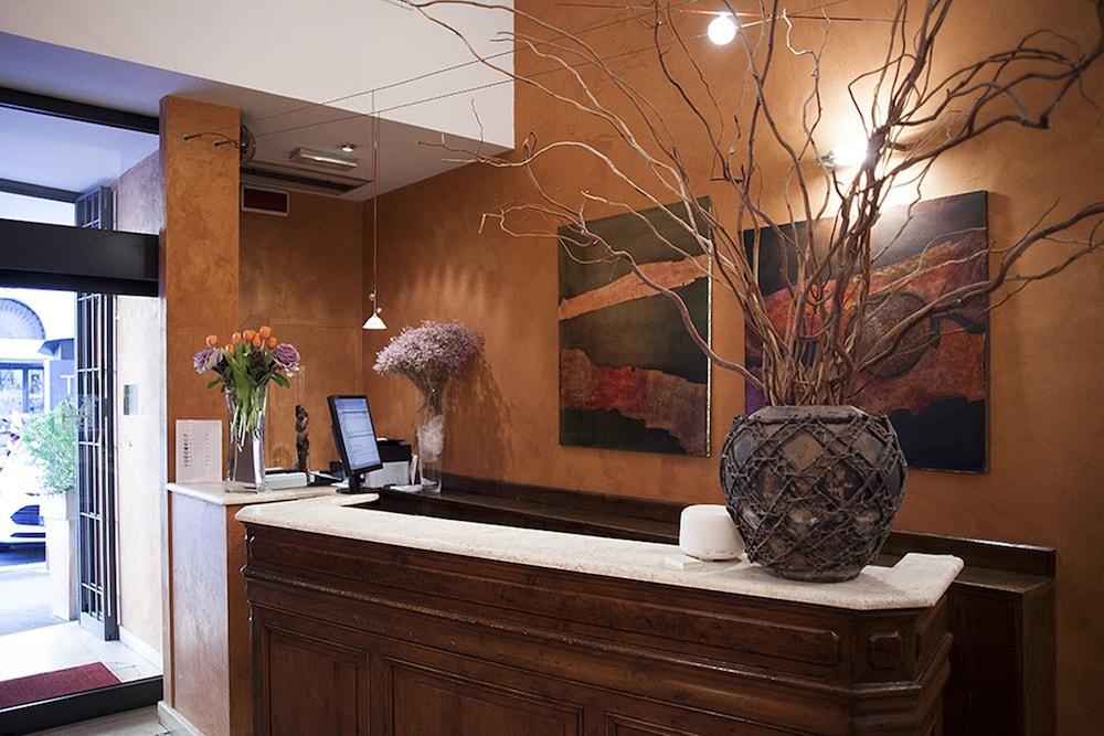 Hotel Columbia 3*