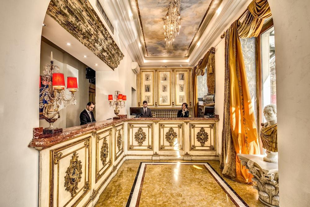 Romanico Palace Luxury & Spa Hotel