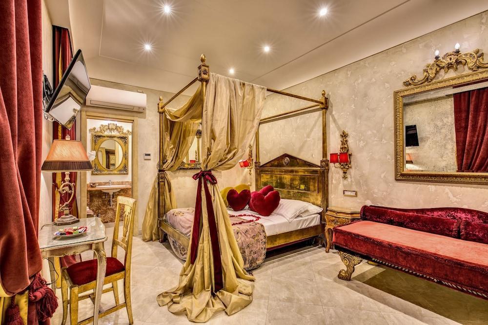 Romanico Palace Luxury & Spa 4* Rome