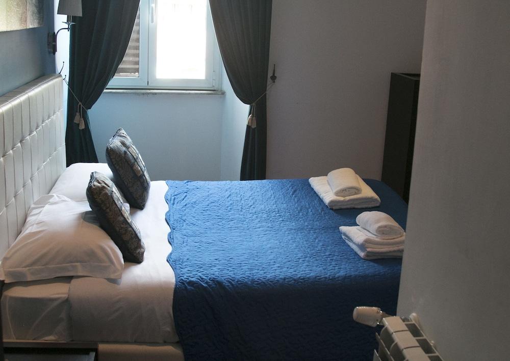 Vatican Guest house 2*