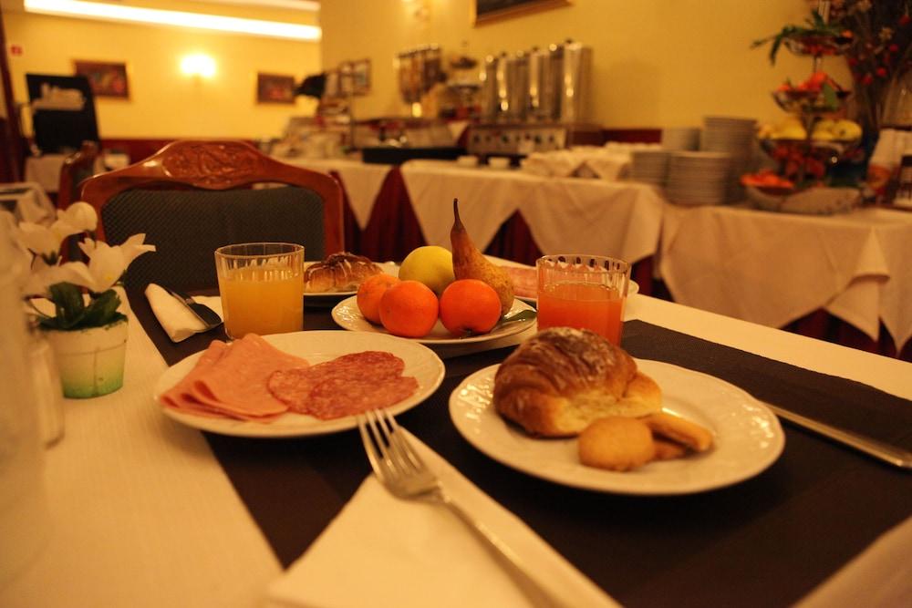 Impero Hotel 3*