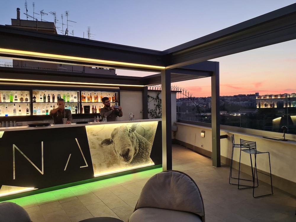 Aparthotel Gasometer Urban 5*