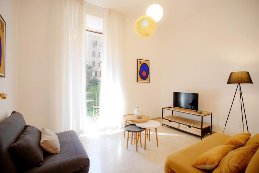 Apartment Sui Generis Casa Per Vacanze Rome