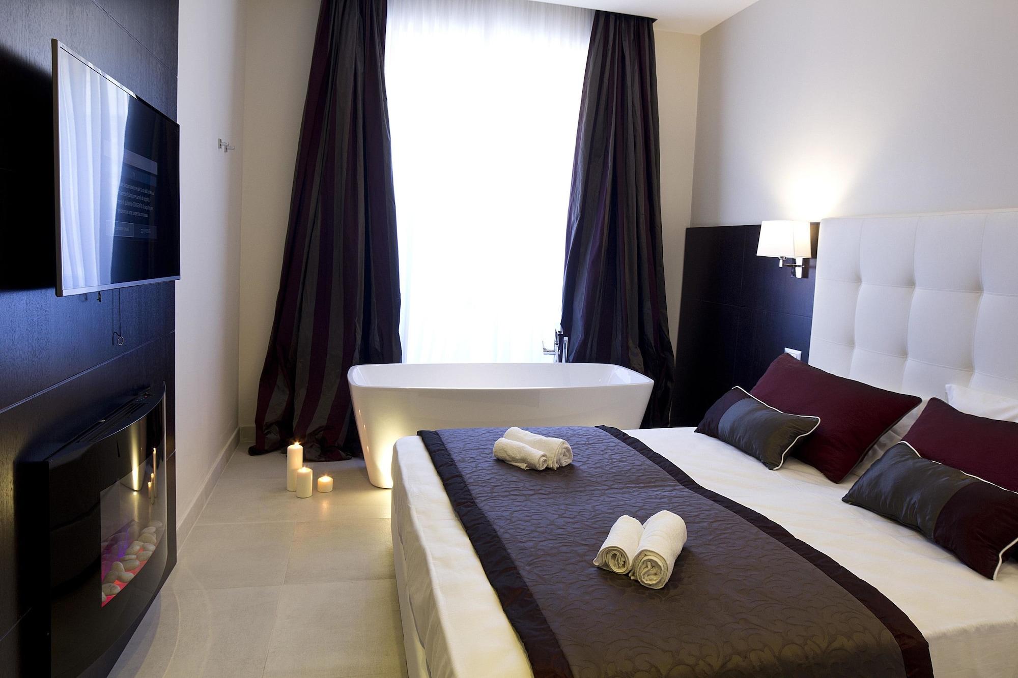 Holidays Boutique 4*