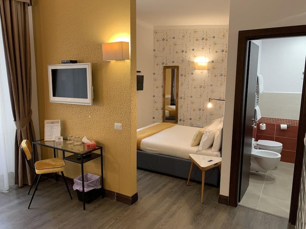 Bed & Breakfast Relais Piazza Del Popolo 3*