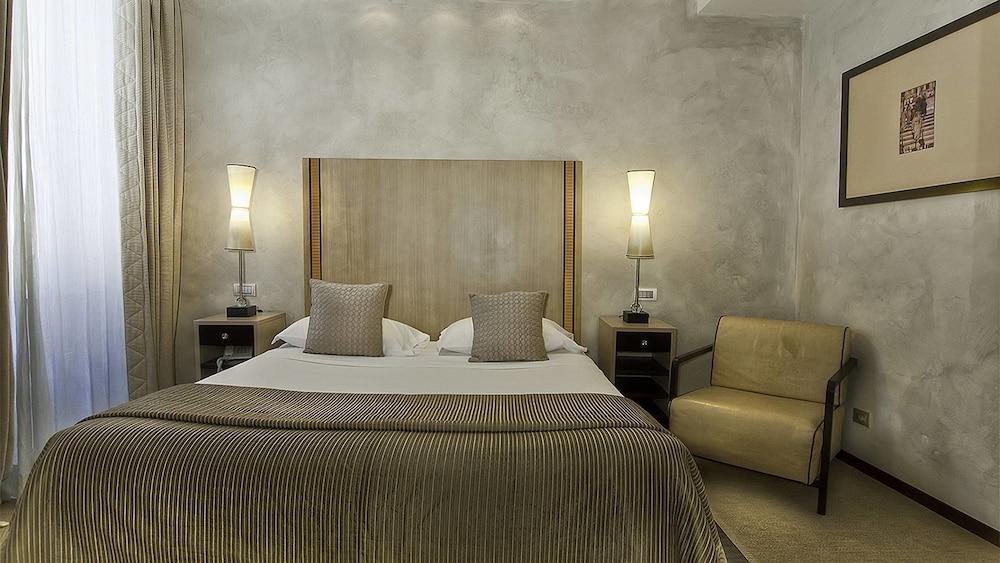 Guest house Intown Luxury House