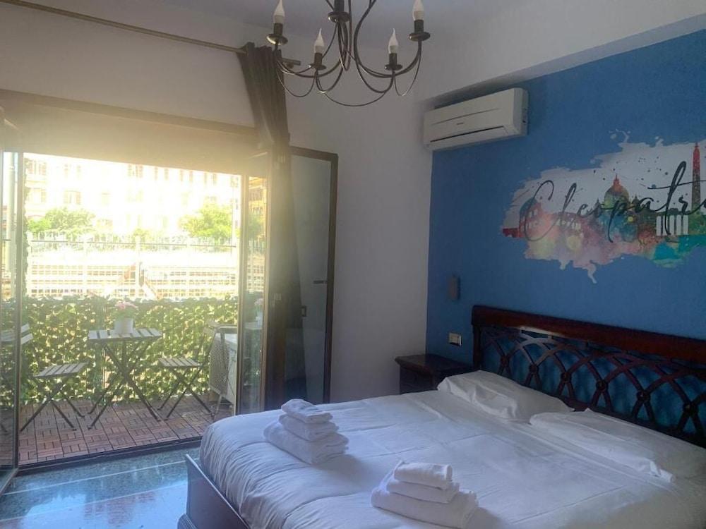 Cleopatra 3* Rome