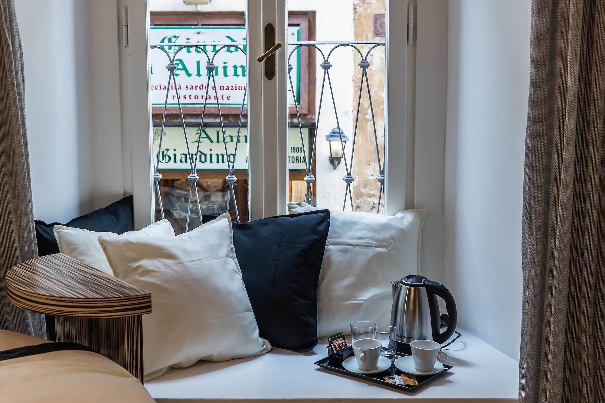Spagna Luxury'n Trevi 2*