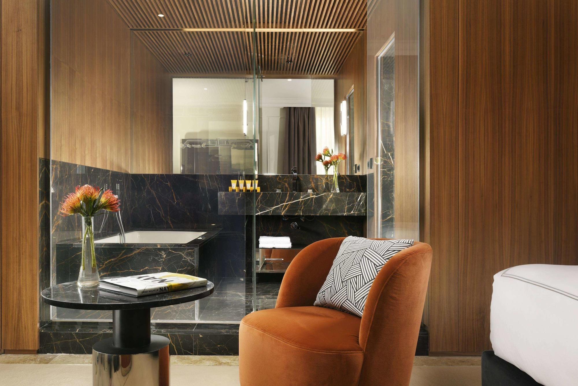 The First Dolce - Preferred & Hotel Roma