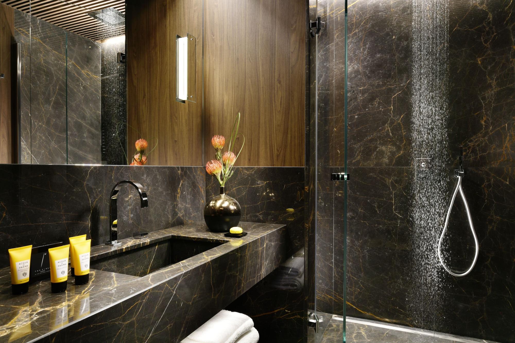 The First Dolce - Preferred & Hotel