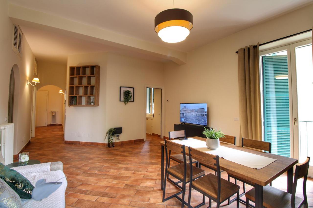Charming Vatican Largeapt By Yh Apartment Rome