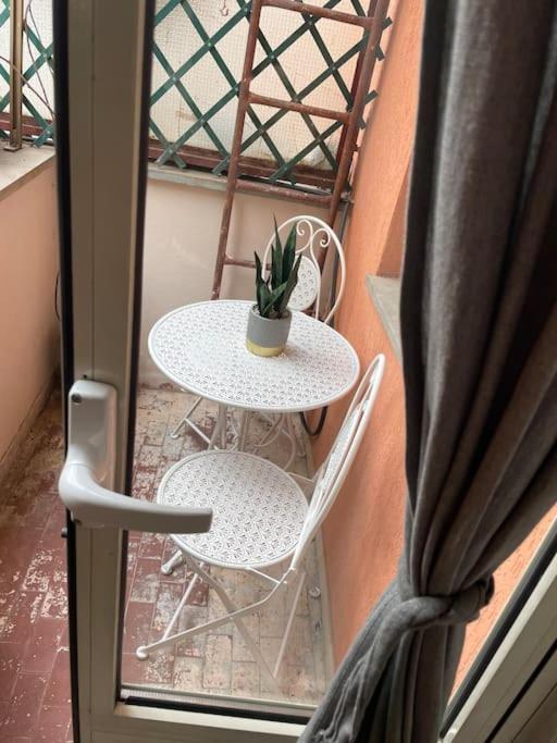 A Due Passi Da San Pietro Apartment *