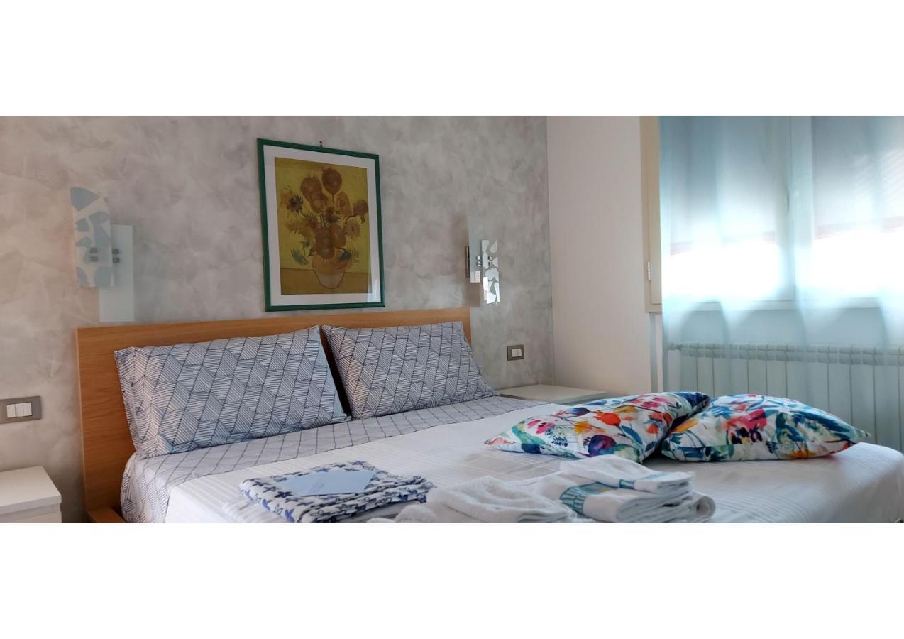 Attico Con Terrazzo Apartment *