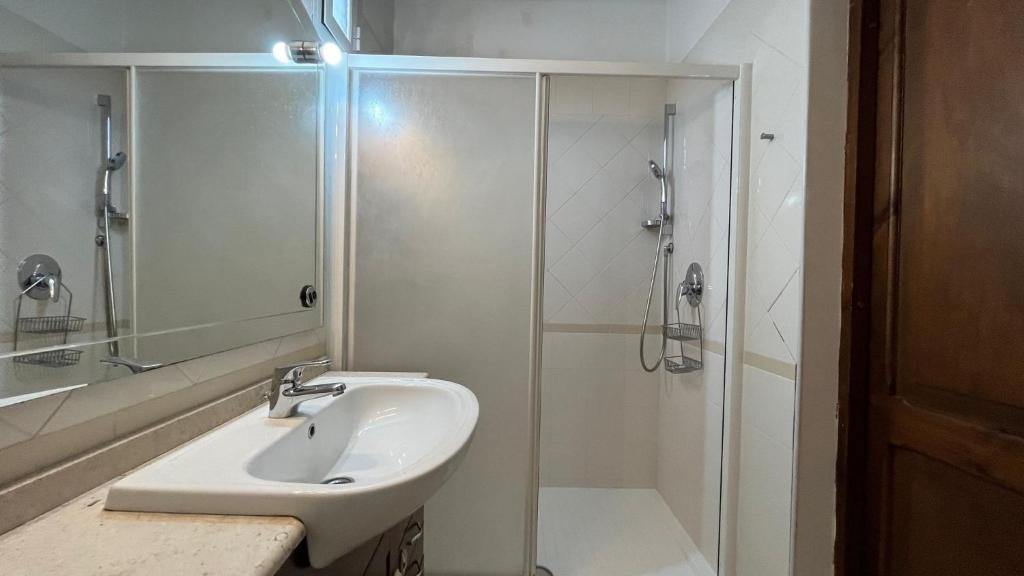 Attico Con Terrazza Santa Cecilia Apartment *