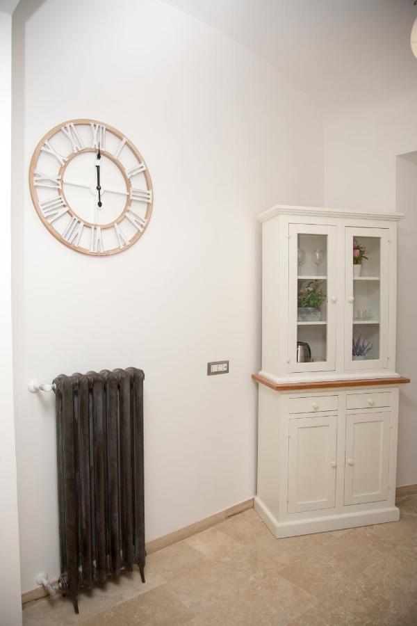 Apartment Casa Colosseo 2 *