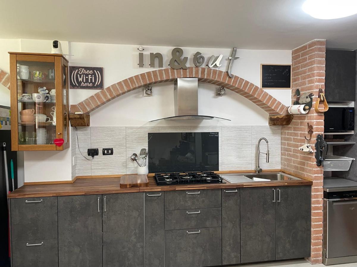Apartamento In&out - Mostacciano, Eur