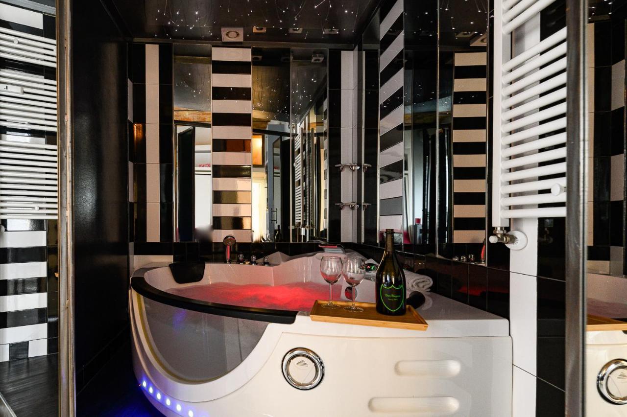 Stylish With Jacuzzi By Ndp Rent * Rome