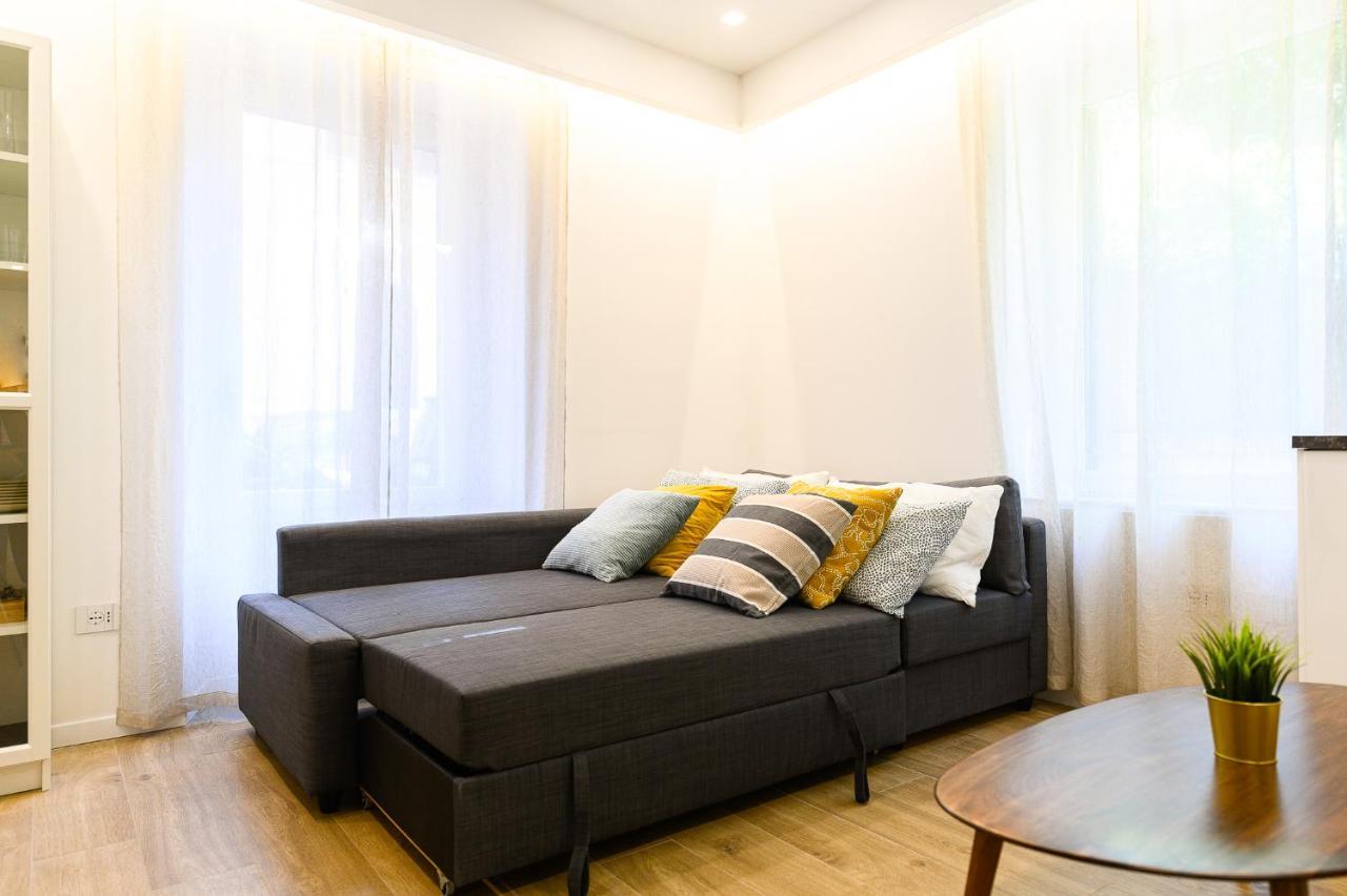 Modern & Elegant By Ndp Rent Apartment *