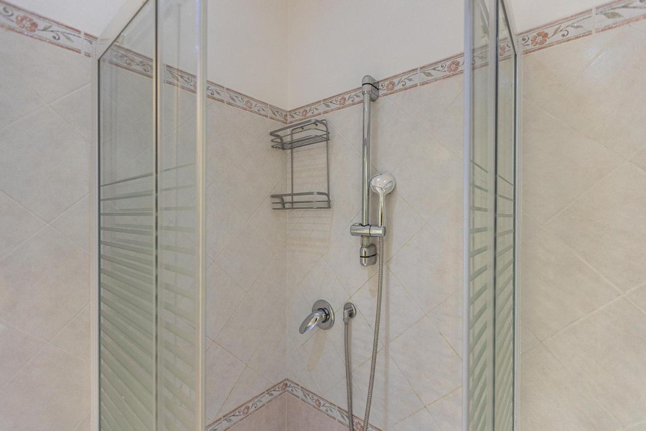 Turati By In Apartment Rome