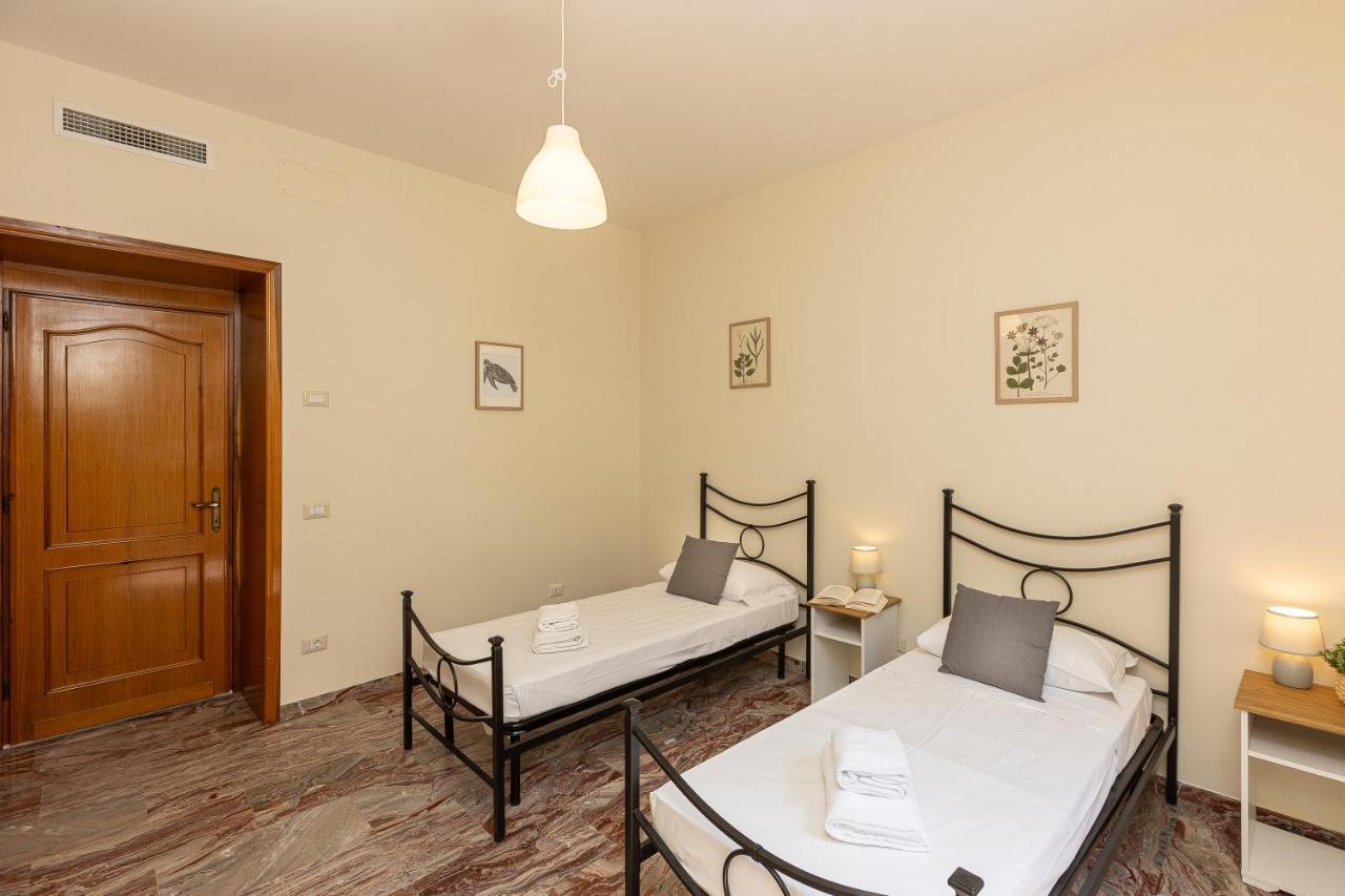 Vatican Museum By In Appartement Rome