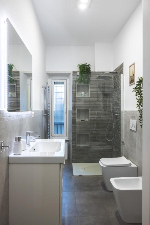 Cozy Flat With Terrace At Trastevere Train Station Appartamento *
